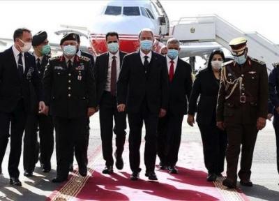 خبرنگاران وزیر دفاع ترکیه وارد بغداد شد