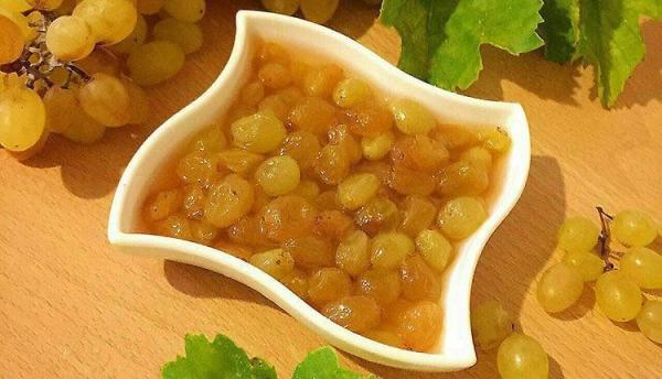طرز تهیه ترشی انگور سفید خوشمزه ساده و با دوشاب طرز تهیه ترشی انگور سفید خوشمزه ساده و با دوشاب